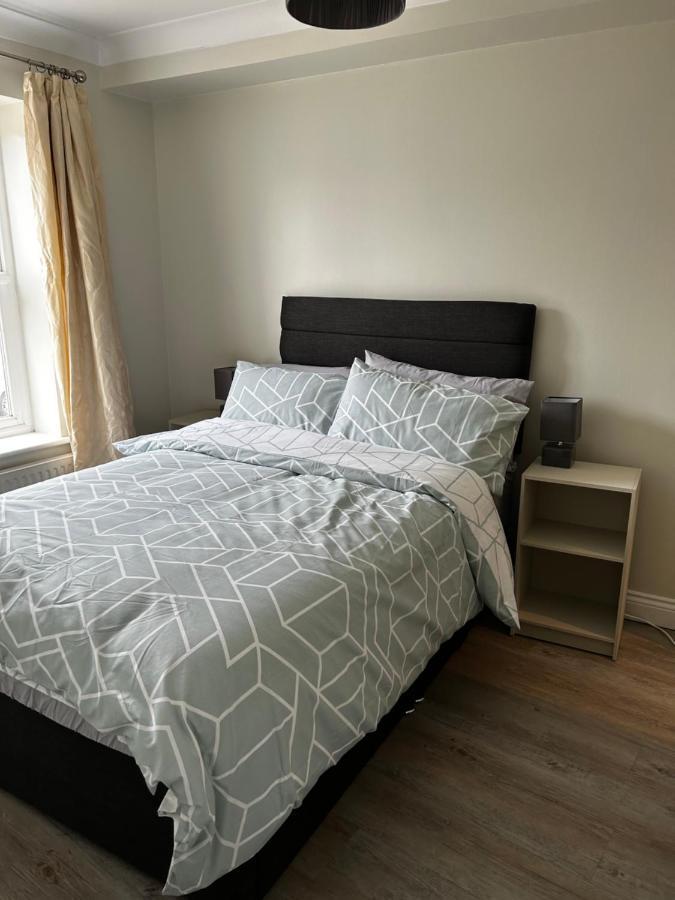 Private Room In Family Home Bournemouth Luaran gambar